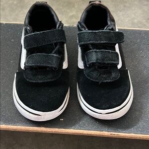 Vans Black and White Velcro Sneakers Classic Skate Style